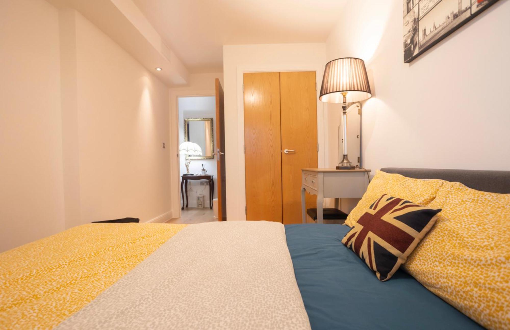 Cosy Riverview-London Excel Centre-O2 Arena 외부 사진
